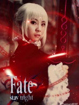 《FateStay Night》Saber Alternative C O S P L A Y