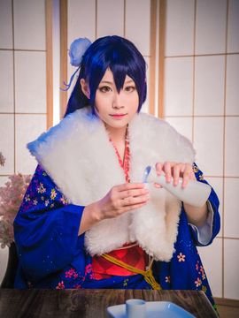 《Love Live!》田园海未未觉醒和服C O S_桜の中の海！正月和服未觉醒海 (8)
