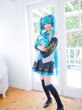 Vocaloid - Hatsune Miku cosplay by Kuuya_007