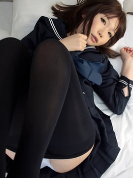 セーラー服とスポーツブラ_039