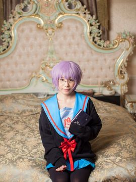 [@factory] 長門有希ちゃんの失禁_002